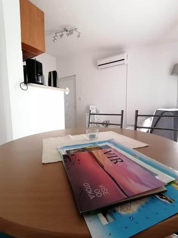 Apartment Krmpotic Vir Eksteriør bilde